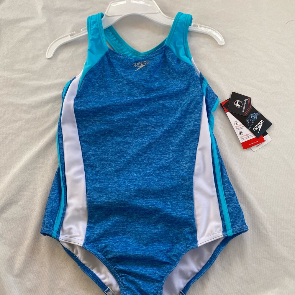NWT GIRLS SPEEDO ONE PIECE SWIM SUIT